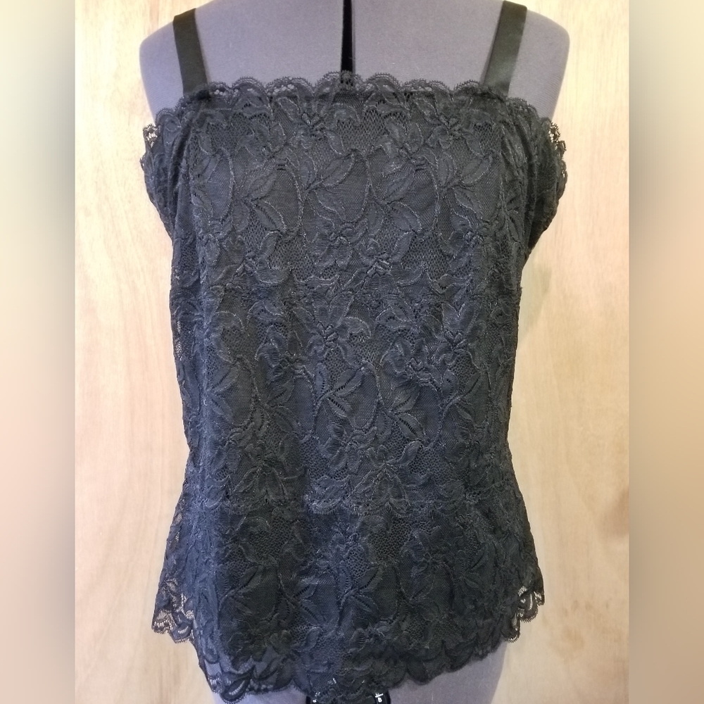 Coldwater Creek black lace camisole w/ adjustable straps